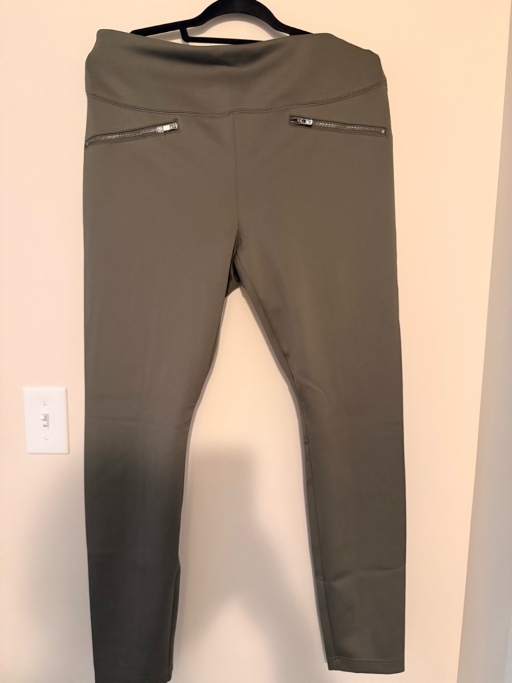WHBM Scuba Knit Runway Leggings Olive Green 16L